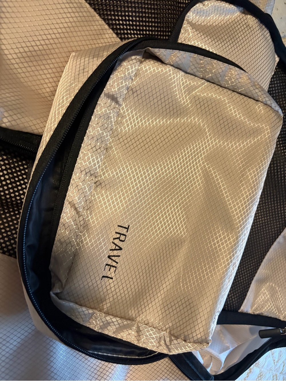 Travel Light Beige Men’s Sling Bag - Unbranded